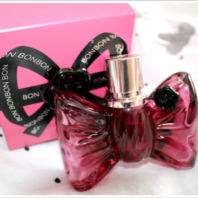ویکتور اند رولف بن بنViktor and Rolf Bon Bon